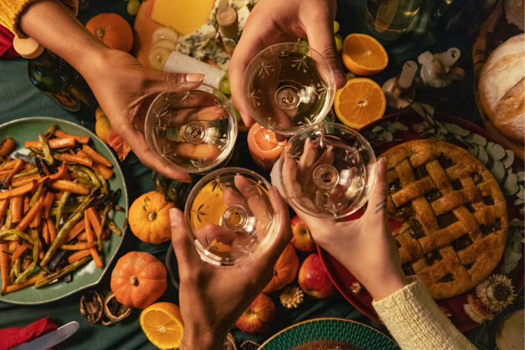 thanksgiving table